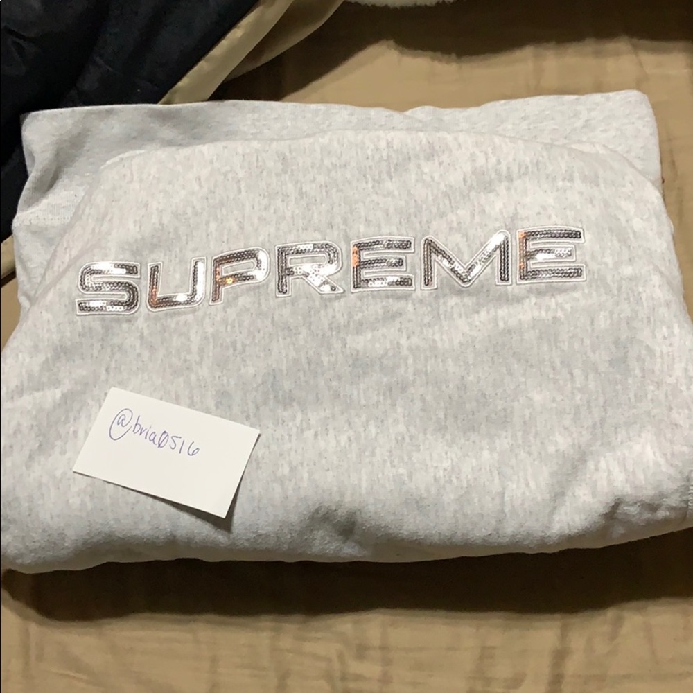 SUPREME Hoodie